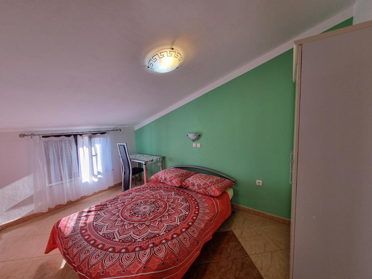 Apartment Grbac Barbat na Rabu Exterior photo