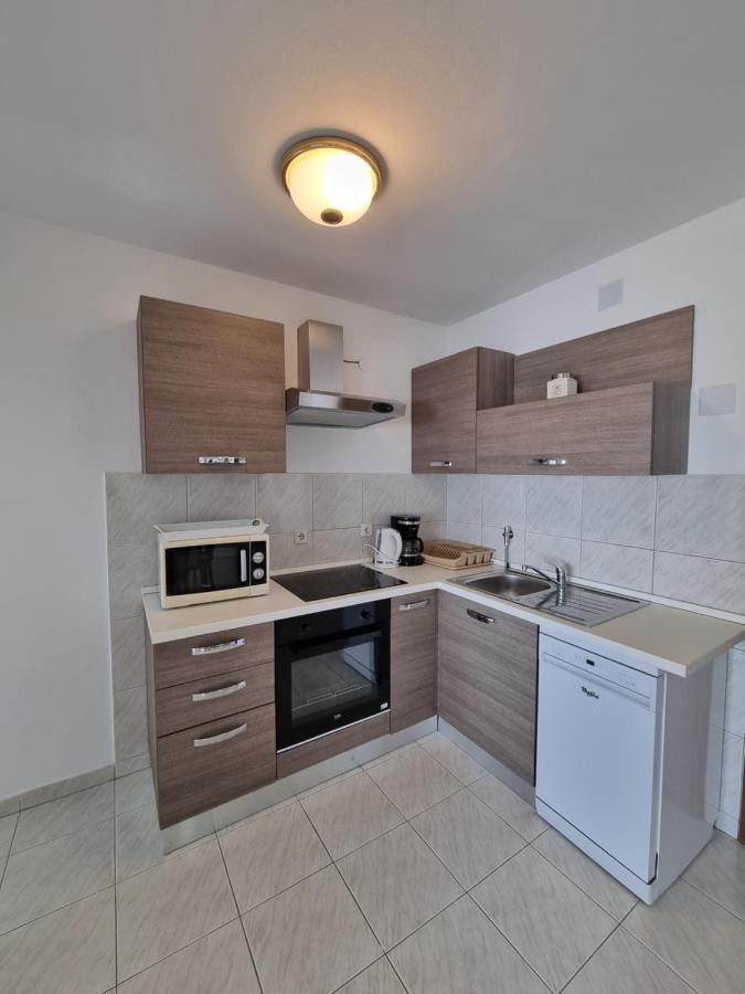 Apartment Grbac Barbat na Rabu Exterior photo