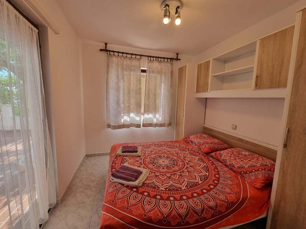 Apartment Grbac Barbat na Rabu Exterior photo